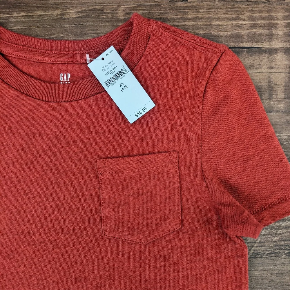 GAP tee shirt